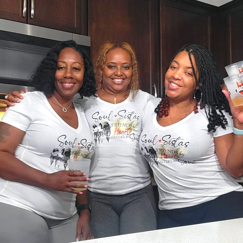 Soul Sistas Women's T-shirt